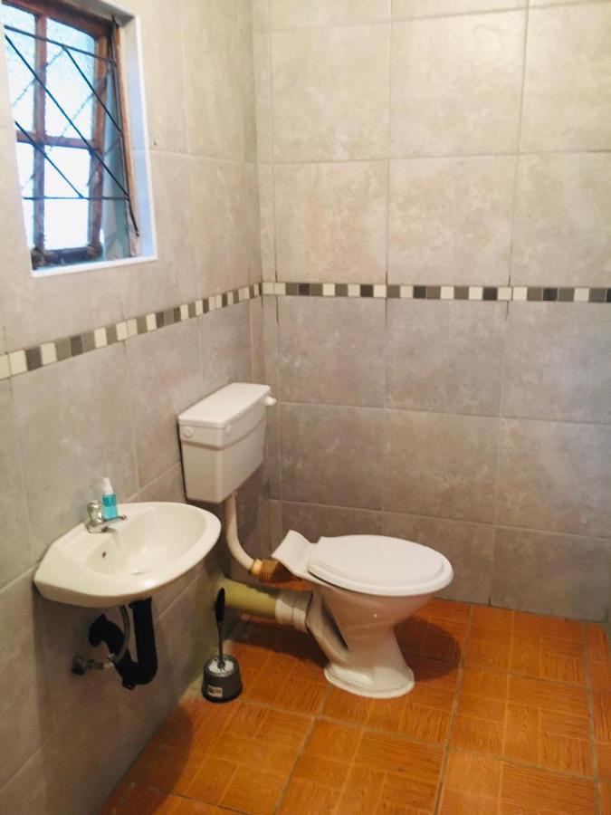 30 Nine Guesthouse Nseleni Luaran gambar